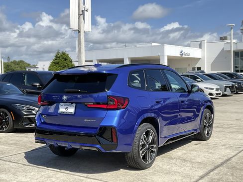 New 2026 BMW X1 xDrive28i w/ M Sport Package AWD/4WD image 5
