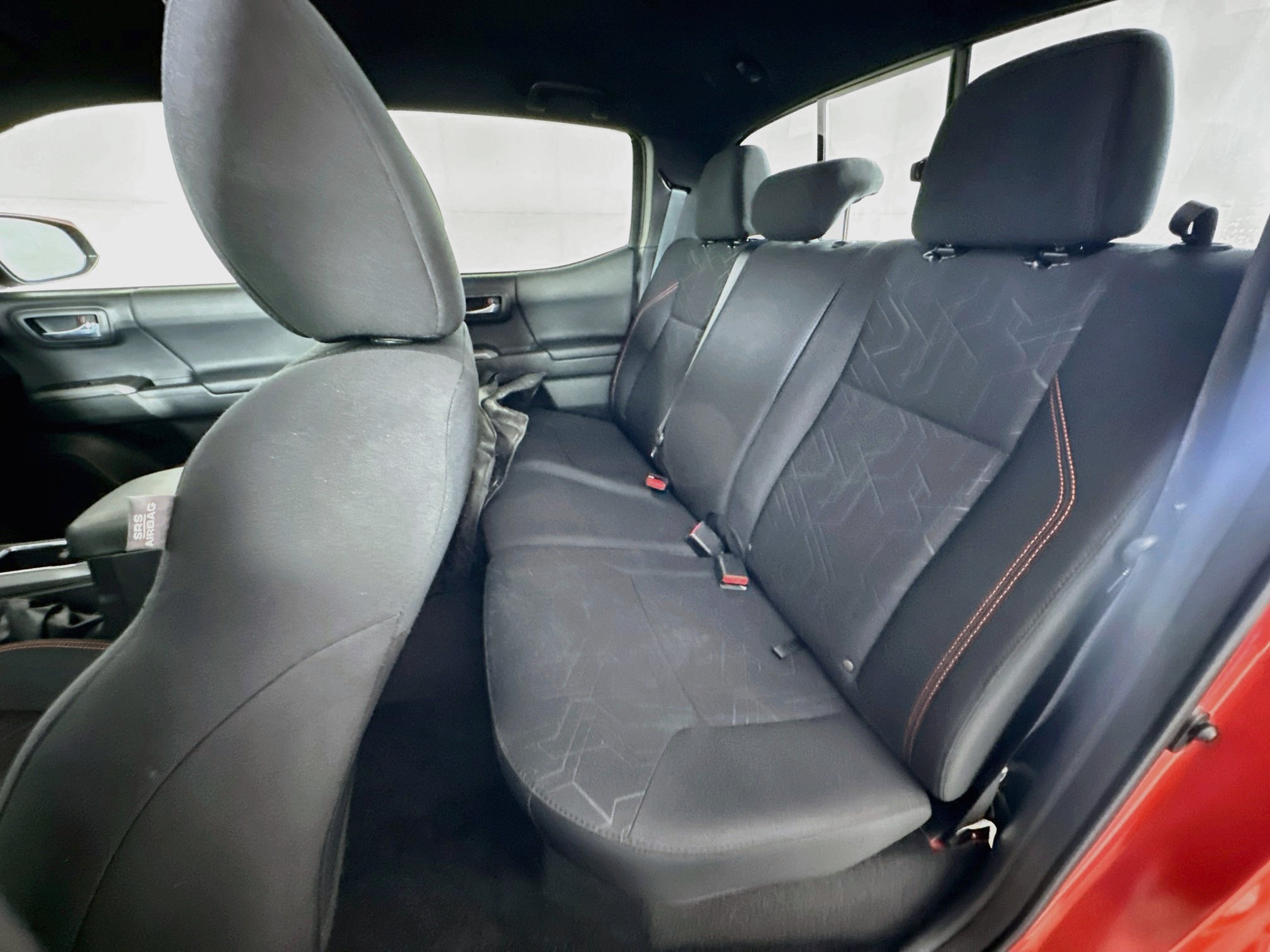 Used 2016 Toyota Tacoma TRD Off-Road w/ Towing Package AWD/4WD image 26