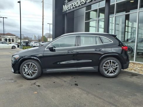 New 2026 Mercedes-Benz GLA 35 AMG 4MATIC image 3