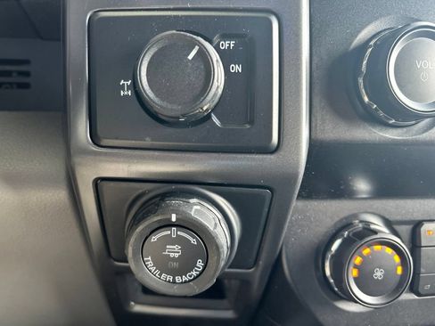 Used 2020 Ford F150 XLT w/ Equipment Group 301A Mid RWD image 16