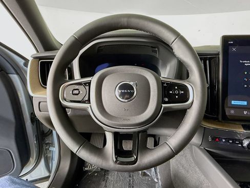 New 2026 Volvo XC60 T8 Plus w/ Protection Package Premier AWD/4WD image 11