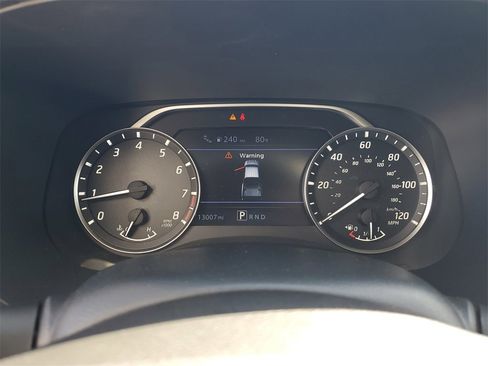 Used 2023 Nissan Frontier SV w/ SV Convenience Package image 25