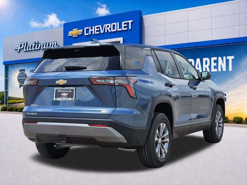 New 2026 Chevrolet Equinox LT w/ Safety and Technology Package FWD image 5