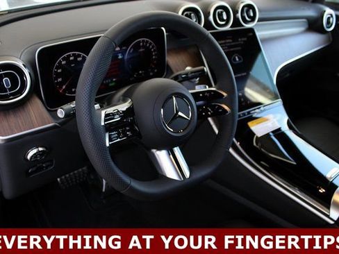 New 2025 Mercedes-Benz GLC 350e 4MATIC image 13