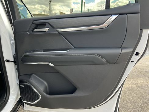 New 2026 GMC Acadia Elevation image 20