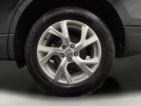 Used 2018 Chevrolet Equinox LT image 10