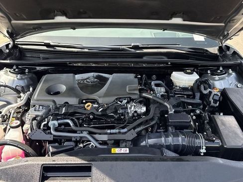 Used 2025 Toyota Camry XLE w/ Premium Plus Package FWD image 23