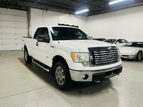Used 2011 Ford F150 XLT w/ XLT Chrome Pkg AWD/4WD image 4