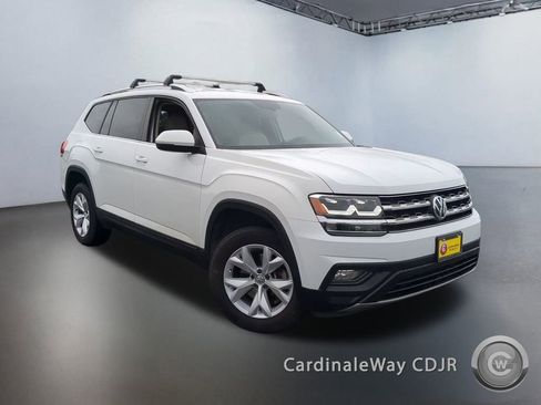 Used 2018 Volkswagen Atlas SE image 1