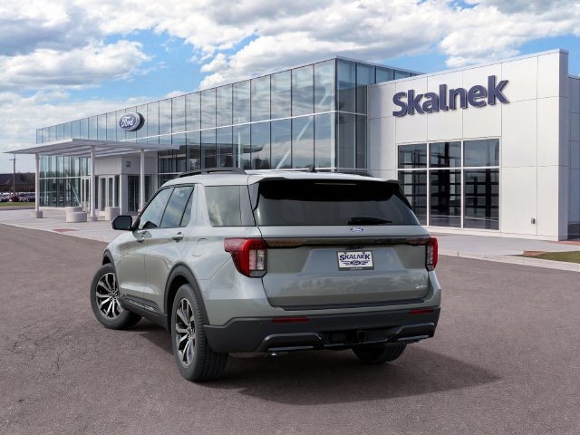 New 2027 Ford Explorer ST-Line AWD/4WD image 8