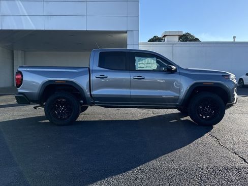 New 2026 GMC Canyon Elevation w/ Convenience Package image 2