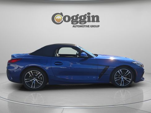 Used 2026 BMW Z4 sDrive30i w/ Premium Package RWD image 6