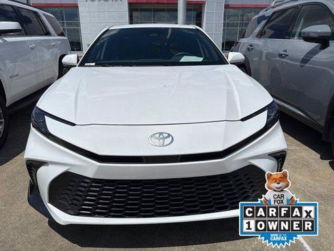Certified 2026 Toyota Camry SE AWD/4WD image 11