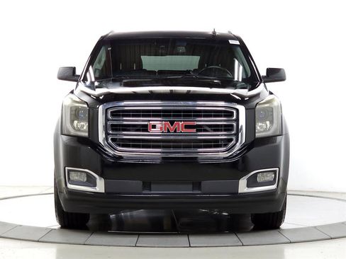Used 2015 GMC Yukon SLT image 2