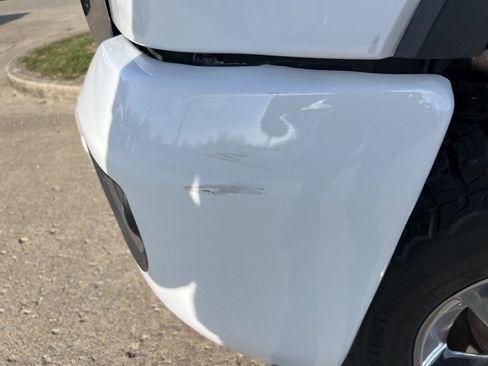 Used 2015 GMC Sierra 2500 Denali w/ Duramax Plus Package image 13