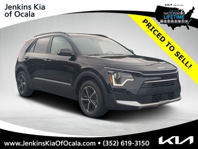 New 2025 Kia Niro EX