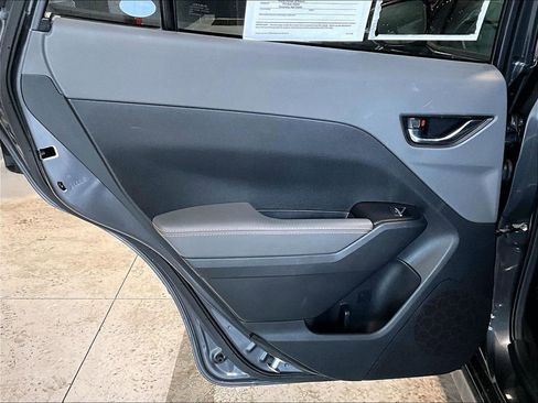 Used 2024 Subaru Crosstrek 2.5i Limited image 22