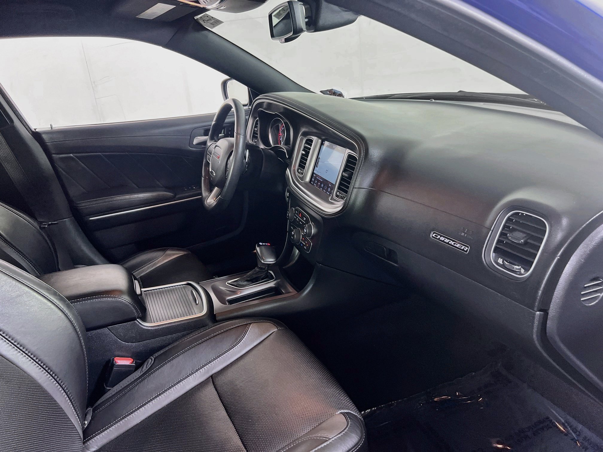 Used 2020 Dodge Charger SXT w/ Plus Group AWD/4WD image 28