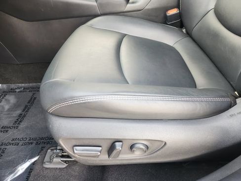 Used 2023 Toyota RAV4 XLE Premium FWD image 25