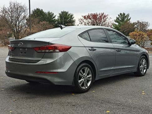 Used 2017 Hyundai Elantra Value Edition FWD image 5