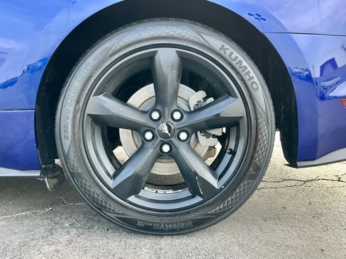 Used 2015 Ford Mustang Coupe w/ Equipment Group 051A image 23