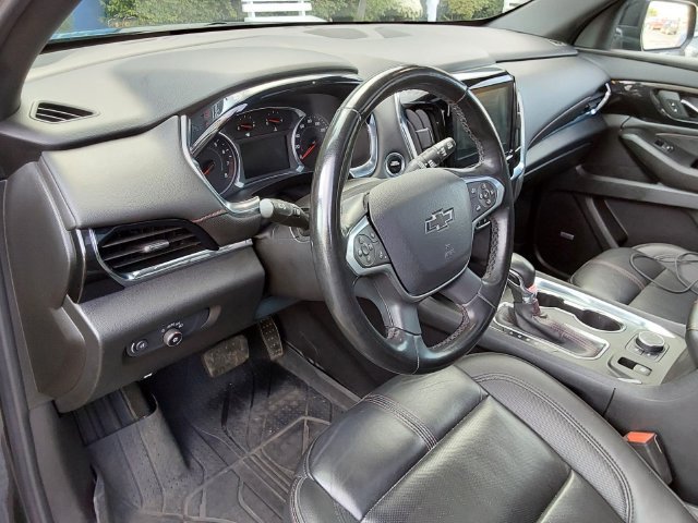 Used 2023 Chevrolet Traverse RS w/ LPO, Floor Liner Package AWD/4WD image 28