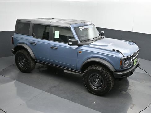 New 2025 Ford Bronco Badlands image 46