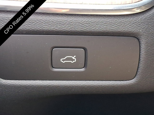 Certified 2023 Volvo XC60 B5 Plus AWD/4WD image 27