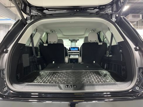 Used 2025 Lincoln Aviator AWD w/ Jet Appearance Package image 43