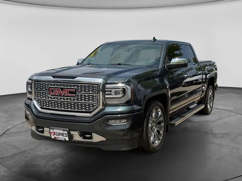 Used 2017 GMC Sierra 1500 Denali w/ Denali Ultimate Package AWD/4WD image 4