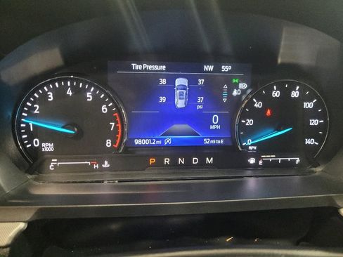 Used 2020 Ford Explorer XLT w/ Equipment Group 202A AWD/4WD image 23