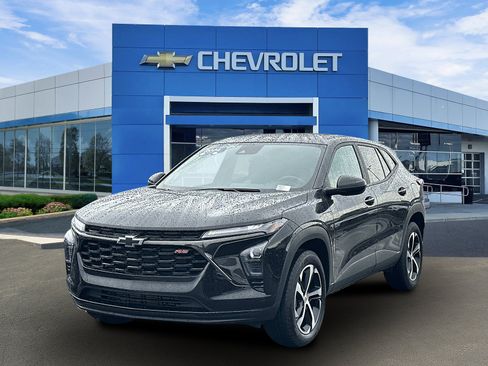 Certified 2024 Chevrolet Trax RS w/ Driver Confidence Package FWD image 6