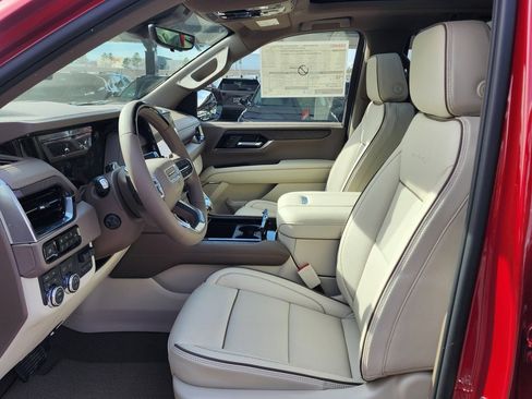 New 2026 GMC Yukon Denali w/ Denali Reserve Package image 14