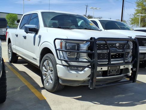 Used 2021 Ford F150 Platinum w/ Equipment Group 701A High image 3