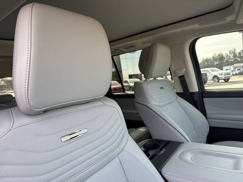 New 2026 Ford Expedition Platinum w/ Platinum Ultimate Package image 16