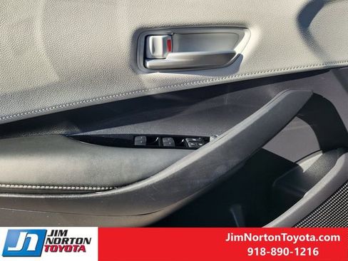 Used 2023 Toyota Corolla SE image 24