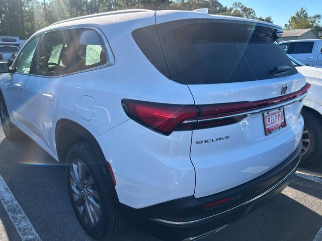 Used 2026 Buick Enclave Preferred w/ Power Package FWD image 6