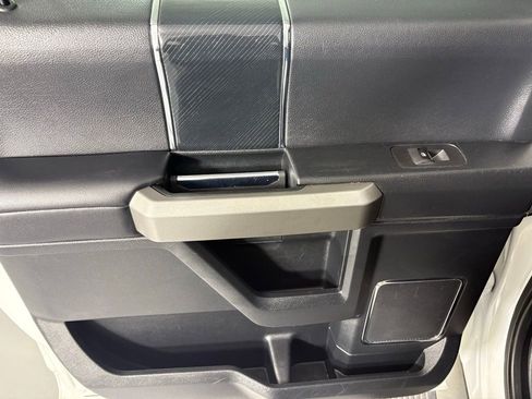 Used 2021 Ford F350 Platinum image 37