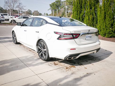 Used 2023 Nissan Maxima SL image 9