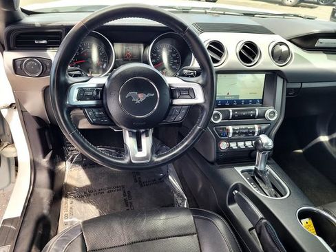 Certified 2019 Ford Mustang GT Premium RWD image 9