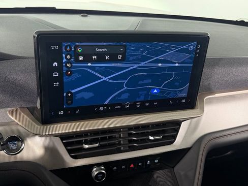 Used 2025 Ford Explorer Active RWD image 19