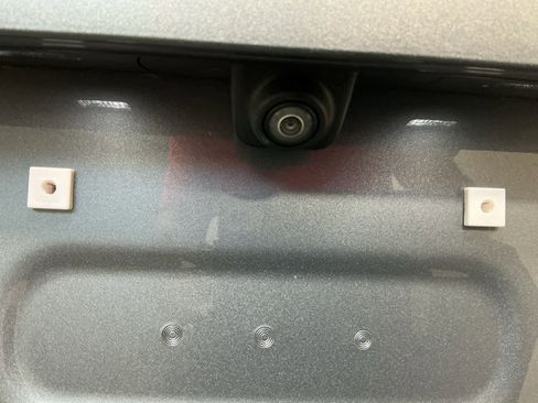 Used 2021 Chevrolet Suburban Z71 w/ Z71 Off-Road Package image 21