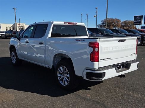New 2026 Chevrolet Silverado 1500 Custom image 2