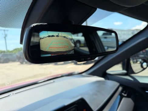 Used 2018 Toyota C-HR XLE FWD image 33