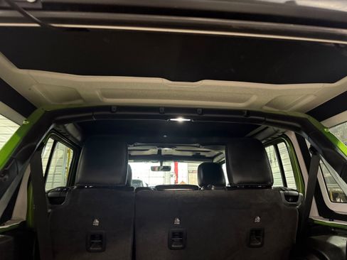 Certified 2018 Jeep Wrangler Unlimited Rubicon AWD/4WD image 22