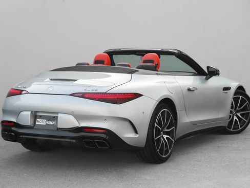 Used 2022 Mercedes-Benz SL 55 AMG 4MATIC image 3