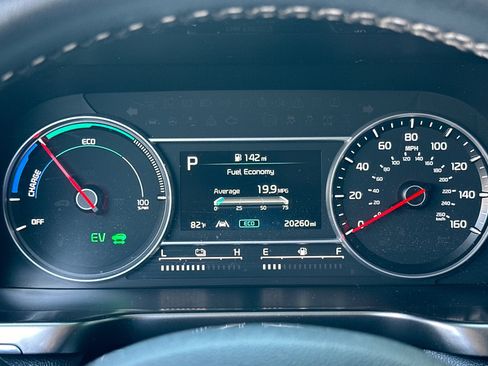 Used 2024 Kia Sorento EX AWD/4WD image 27