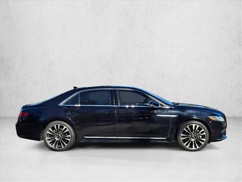 Used 2020 Lincoln Continental Reserve w/ Luxury Package image 4