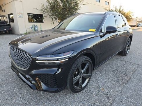 Used 2025 Genesis GV70 2.5T w/ Sport Prestige Package image 1