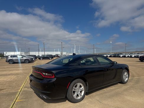 Used 2023 Dodge Charger SXT image 23